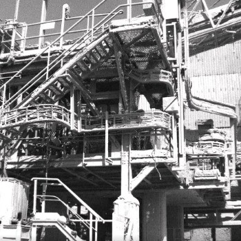 Mechanical Looseness in the Machine Frame